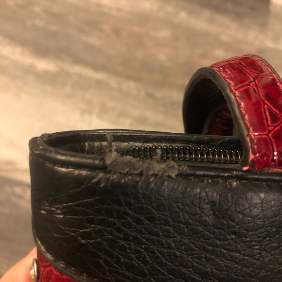 Heel Purse - Picture 2 of 2